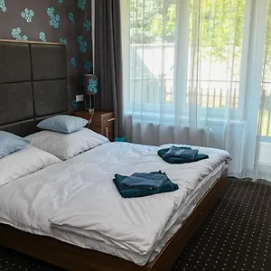  Apartament Lara Five
