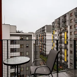 mokotow-2-bedroom-apartament.warsawhotelspoland.com/